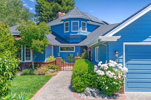 Exterior, Facade, Solar Panels, Queen Anne Victorian