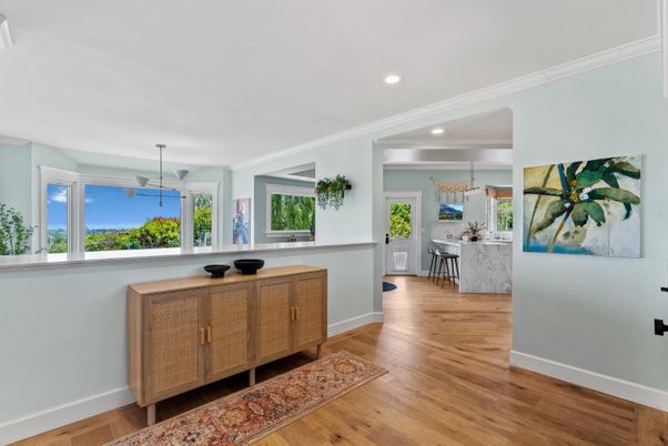 Dining room, Interior, Pendant Lights, Recessed Lighting, Wood Texture Flooring