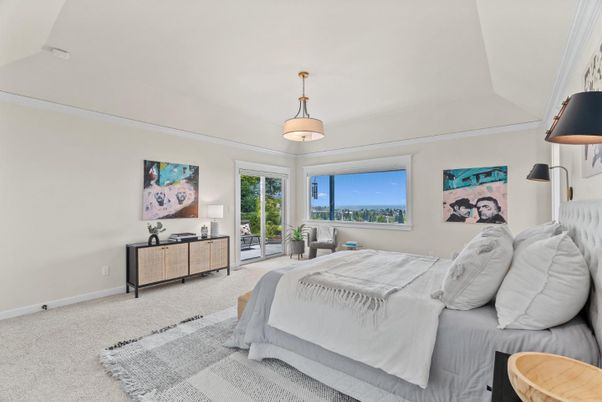 Bedroom, Interior, Pendant Lights