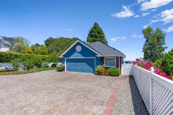Attached, Backyard, Exterior, Facade, Brick Facade, None