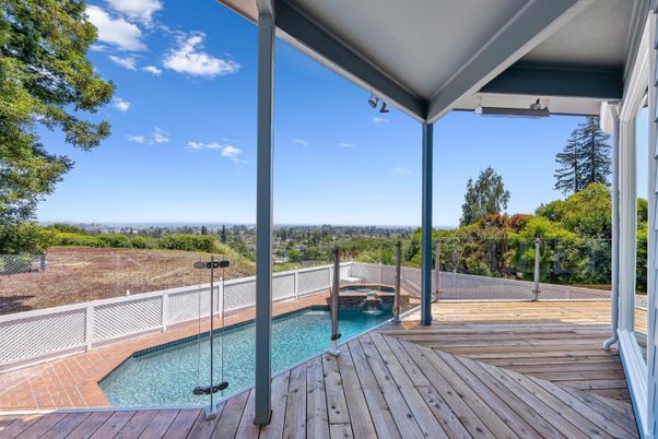 Exterior, Pool, Other
