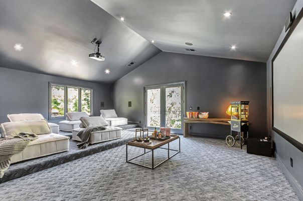 Interior, Projection Screen, Recessed Lighting