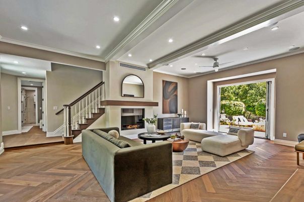 Fireplace, Interior, Living room, Recessed Lighting, Wood Texture Flooring