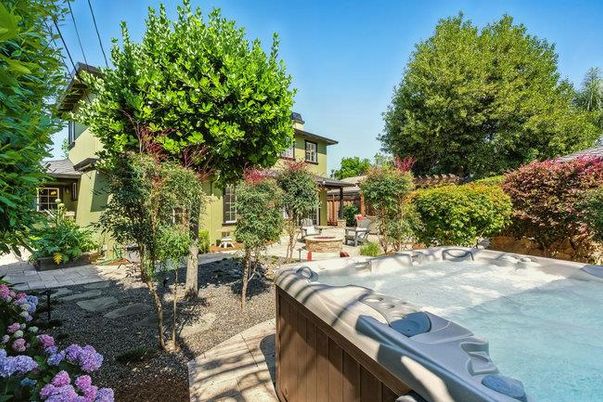 Backyard, Exterior, Hot Tub