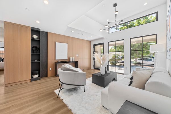 Interior, Living room, Pendant Lights, Recessed Lighting, Wood Texture Flooring, Wooden Walls