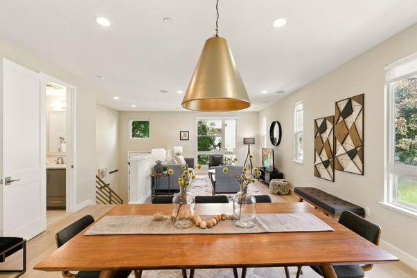 Dining room, Interior, Pendant Lights, Recessed Lighting