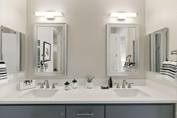 Bathroom, Dual Sink Vanities, Interior