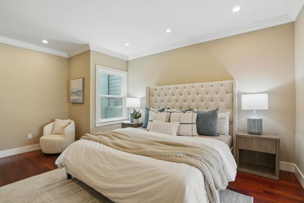 Bedroom, Interior, Recessed Lighting, Wood Texture Flooring