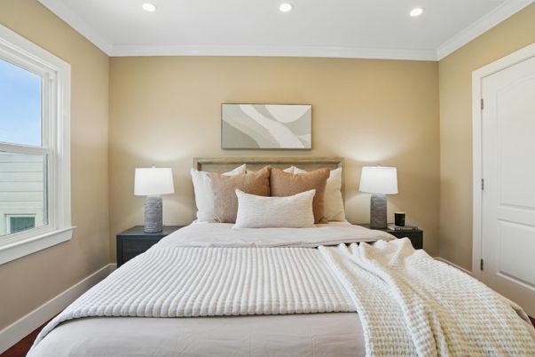 Bedroom, Interior, Recessed Lighting