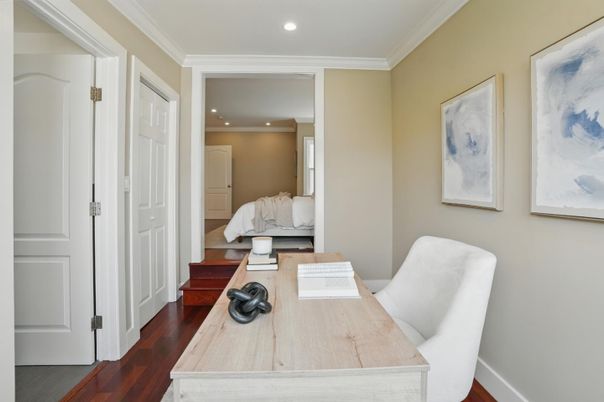 Home Office, Interior, Recessed Lighting, Wood Texture Flooring