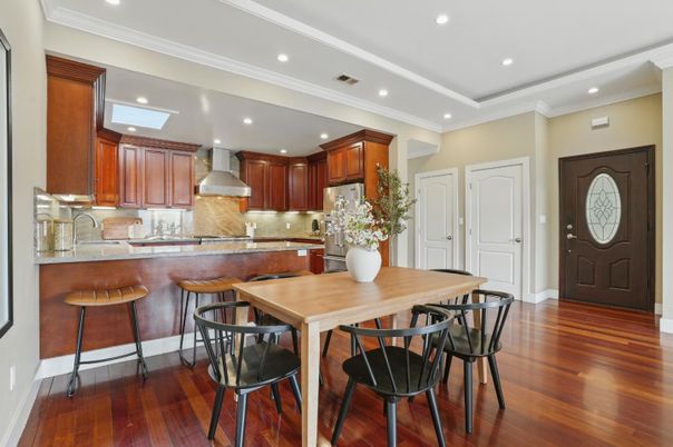 Dining room, Interior, Kitchen, Recessed Lighting, Wood Texture Flooring