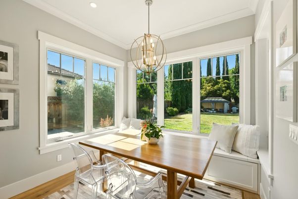 Chandelier, Dining room, Interior, Pendant Lights, Recessed Lighting, Wood Texture Flooring