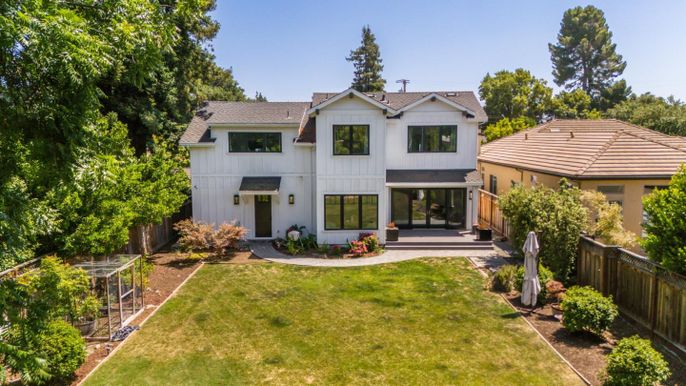 Backyard, Exterior, Facade, Farmhouse