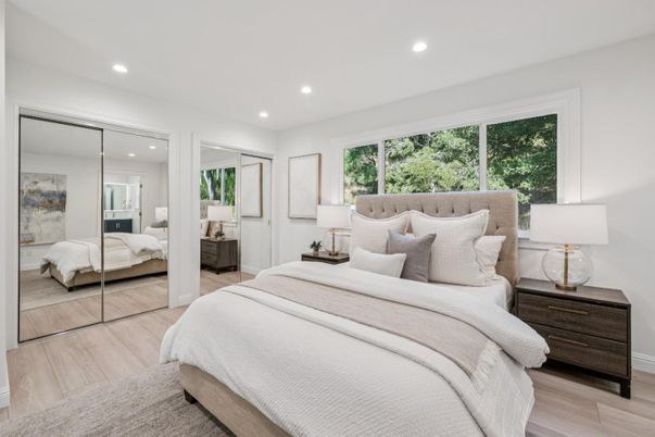Bedroom, Interior, Recessed Lighting, Wood Texture Flooring