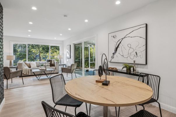 Dining room, Interior, Living room, Recessed Lighting, Wood Texture Flooring