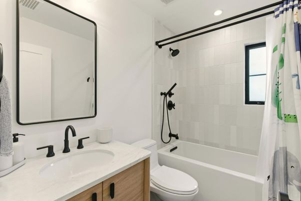 Bathroom, Interior, Recessed Lighting