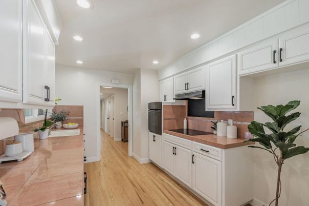 Interior, Kitchen, Recessed Lighting, Wood Texture Flooring