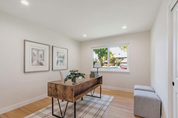 Home Office, Interior, Recessed Lighting, Wood Texture Flooring