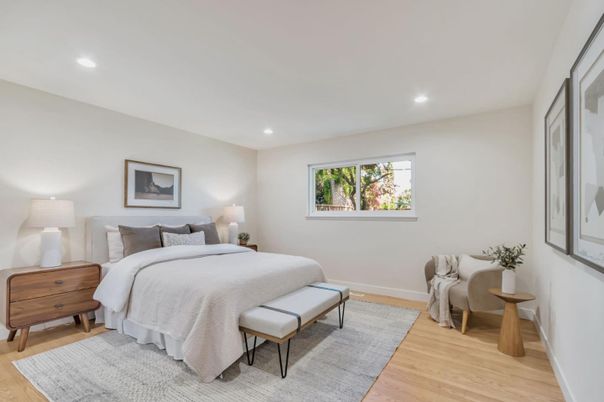 Bedroom, Interior, Recessed Lighting, Wood Texture Flooring