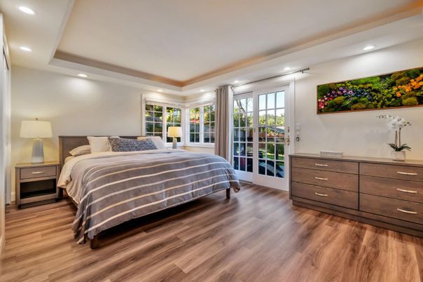 Bedroom, Interior, Recessed Lighting, Wood Texture Flooring