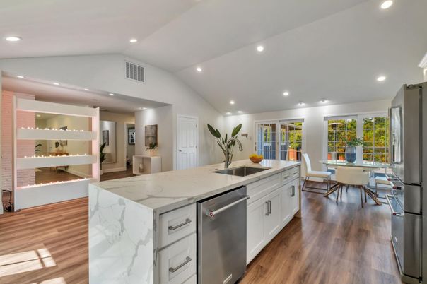 Dining room, Interior, Kitchen, Recessed Lighting, Stainless Steel Appliances, Wood Texture Flooring
