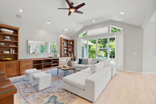 Interior, Living room, Recessed Lighting, Wood Texture Flooring
