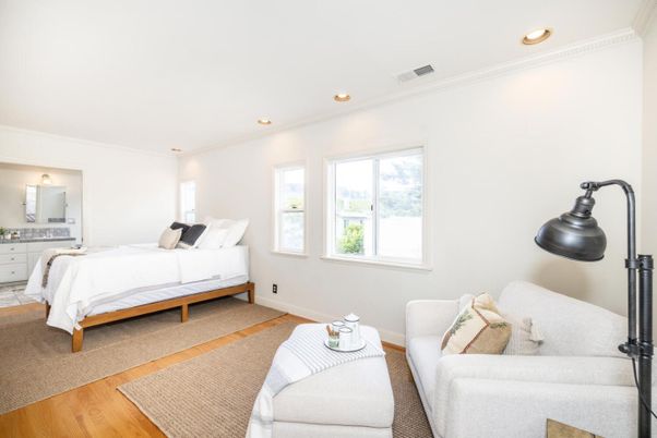 Bedroom, Interior, Recessed Lighting, Wood Texture Flooring
