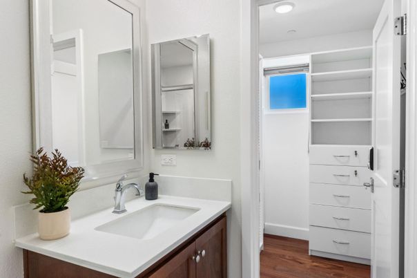 Bathroom, Interior, Recessed Lighting, Wood Texture Flooring