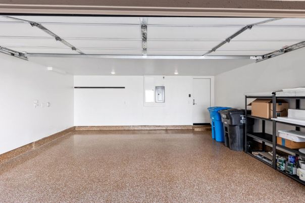 Garage, Interior