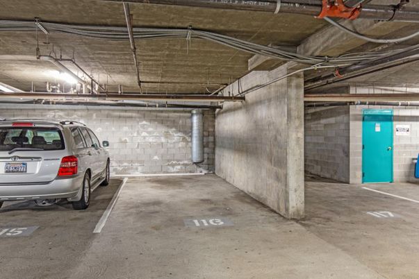 Garage, Interior, Stone Walls