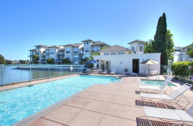 Exterior, Pool, Water