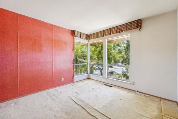 Empty room, Interior, Sun Room