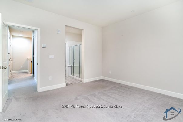 Bathroom, Empty room, Interior