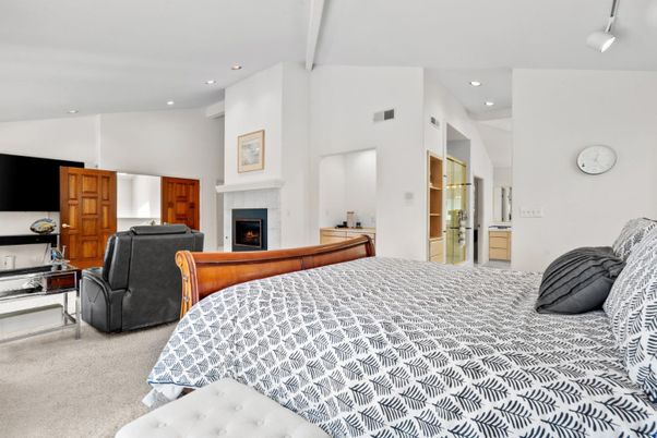Bedroom, Fireplace, Interior, Recessed Lighting