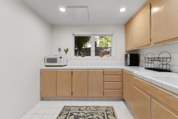 Interior, Kitchen, Recessed Lighting, Tile Countertops