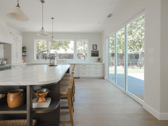 Dining room, Interior, Kitchen, Pendant Lights, Recessed Lighting, Wood Texture Flooring
