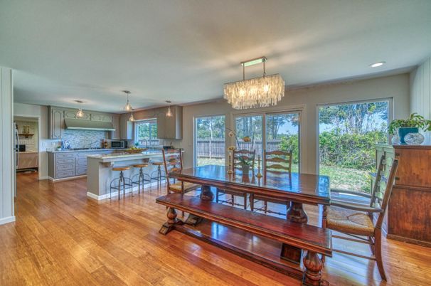 Chandelier, Dining room, Interior, Kitchen, Recessed Lighting, Wood Texture Flooring