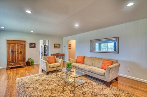 Interior, Living room, Recessed Lighting, Wood Texture Flooring