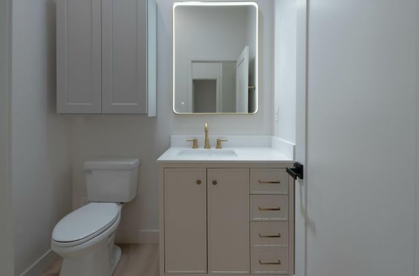 Bathroom, Interior