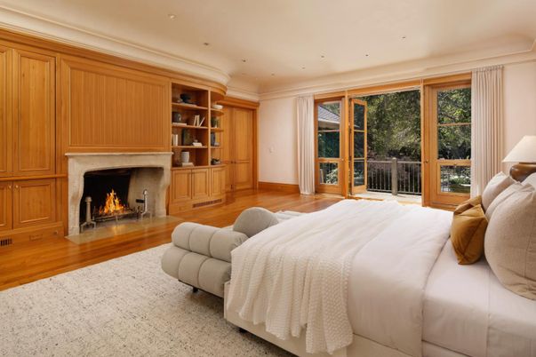 Bedroom, Fireplace, Interior, Recessed Lighting, Wood Texture Flooring