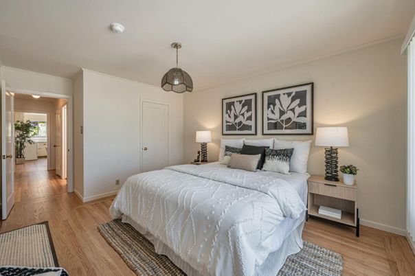 Bedroom, Interior, Pendant Lights, Wood Texture Flooring