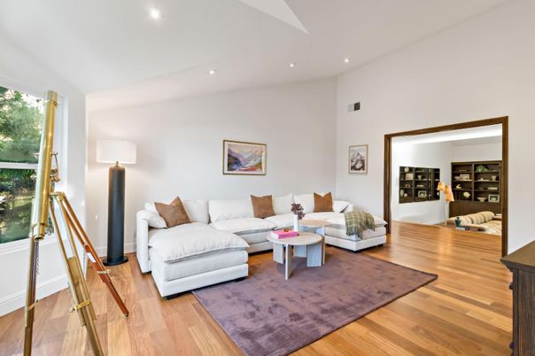 Interior, Living room, Recessed Lighting, Wood Texture Flooring