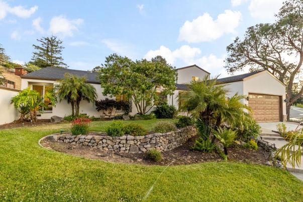 Backyard, Detached Garage, Exterior