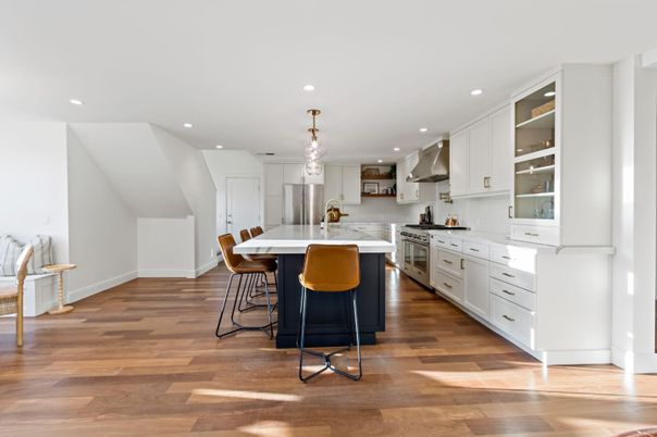 Dining room, Interior, Kitchen, Pendant Lights, Recessed Lighting, Stainless Steel Appliances, Wood Texture Flooring