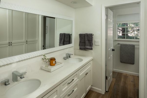 Bathroom, Dual Sink Vanities, Interior, Wood Texture Flooring