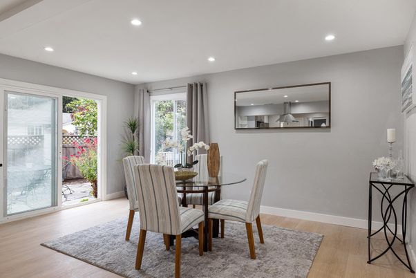 Dining room, Interior, Recessed Lighting, Wood Texture Flooring
