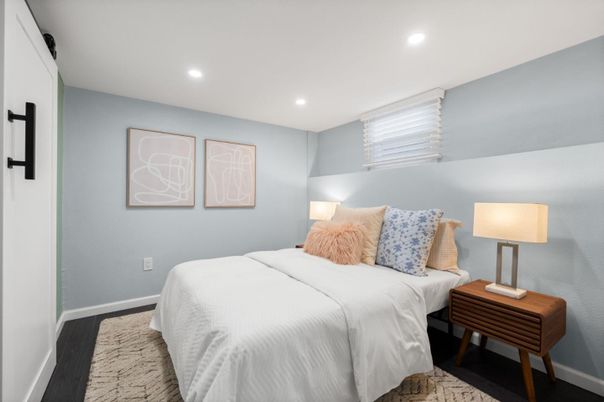 Bedroom, Interior, Recessed Lighting