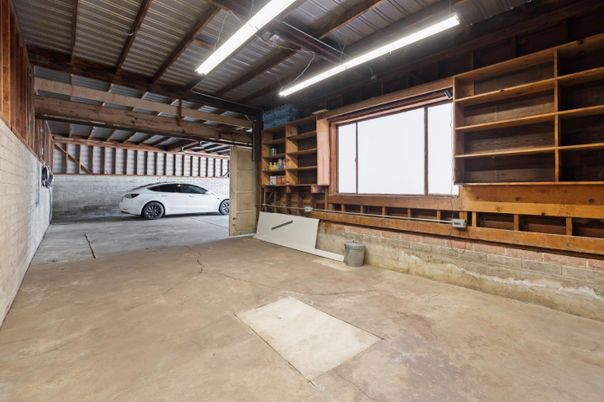 Garage, Interior, Wooden Beams, Wooden Walls