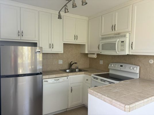 Interior, Kitchen, Tile Countertops