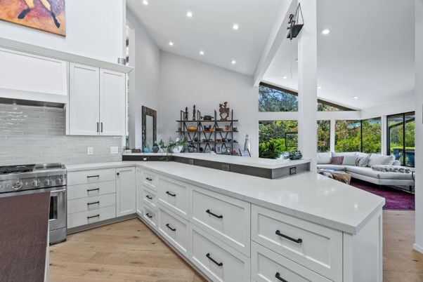 Interior, Kitchen, Living room, Pendant Lights, Recessed Lighting, Stainless Steel Appliances, Wood Texture Flooring